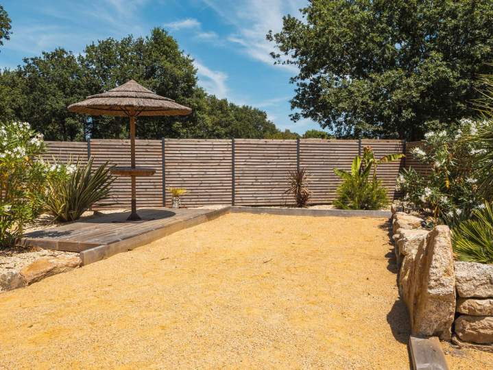 Entretien d'espaces verts pour un jardin impeccable toute l'année